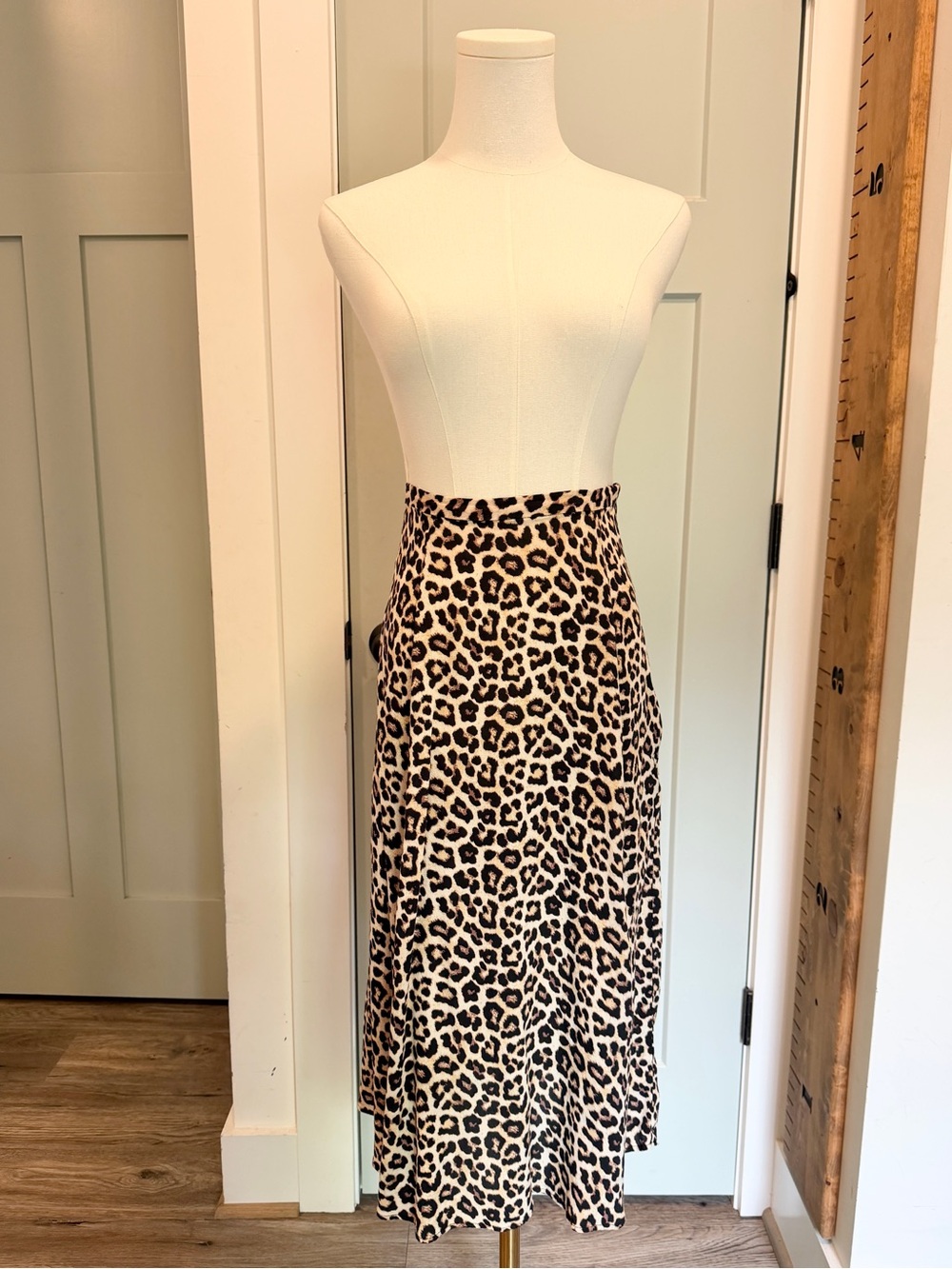 H&M Animal Print Skirt Leopard Cheetah Elevated Capsule Mob Wife Statement